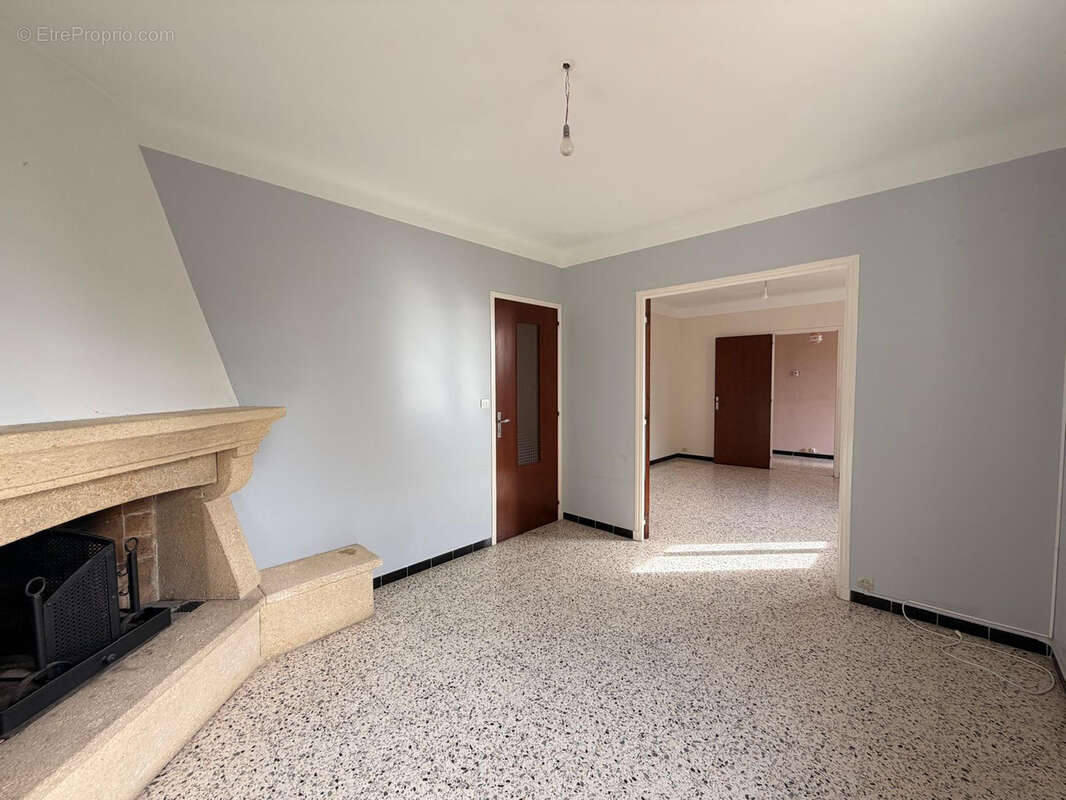 Maison à NIMES