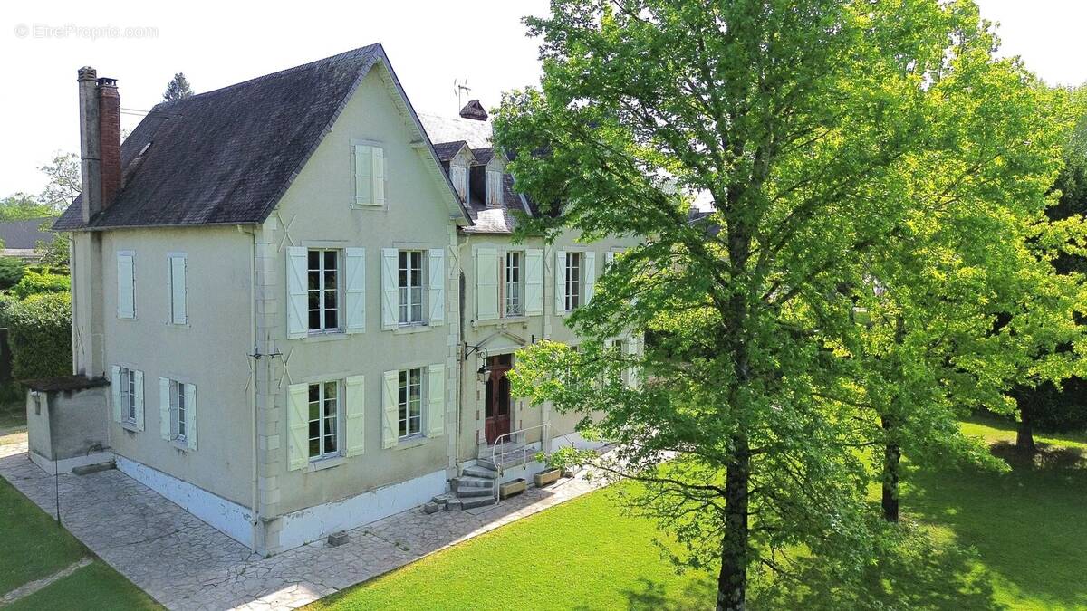 Maison à NAVARRENX