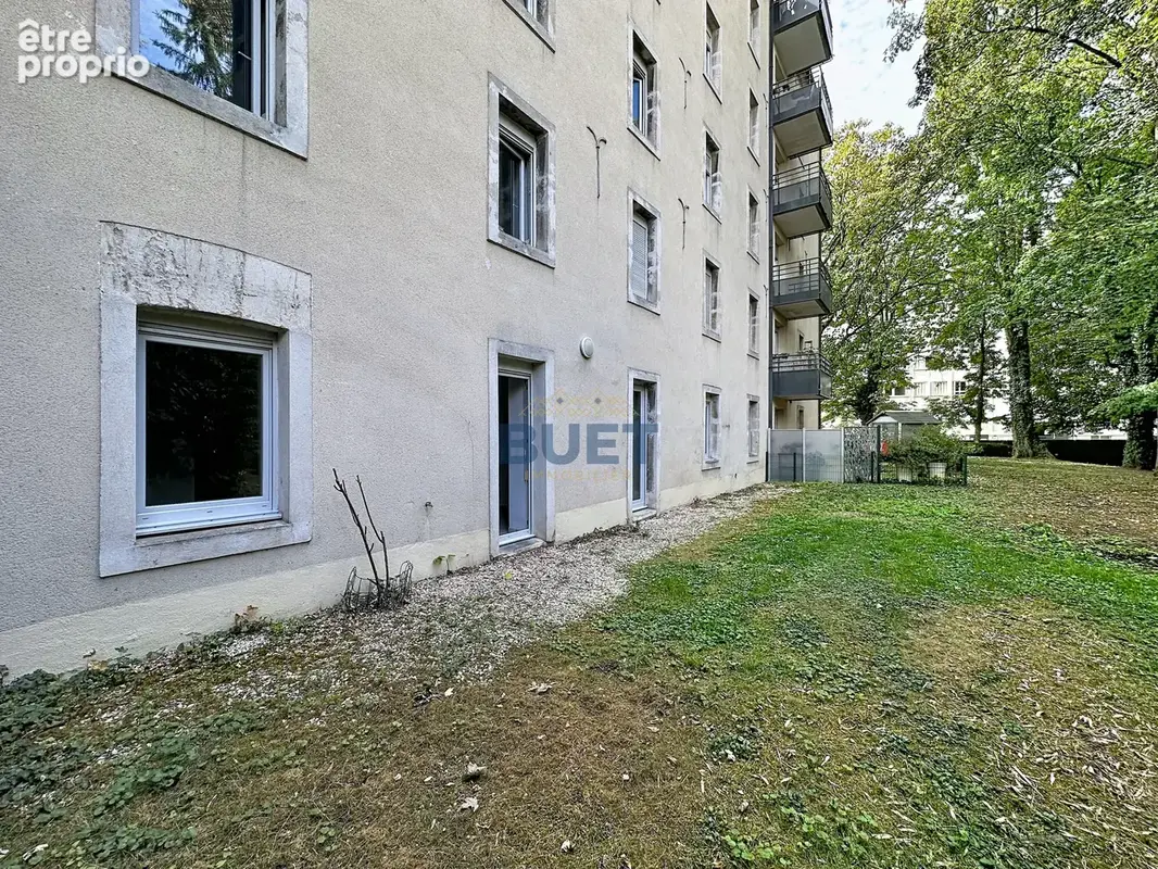 Parc de la colombiere - t3 avec jardin de 80 m2 - photo 11