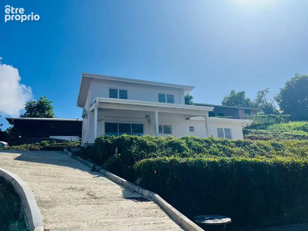 A Vendre Belle Villa T4 de Standing Neuve - Rivière Salée - photo 2