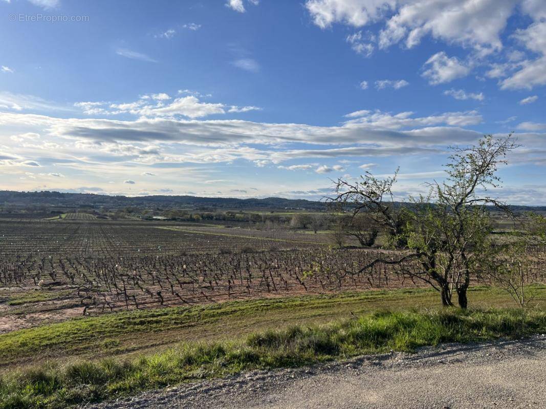 Terrain à LA ROUVIERE