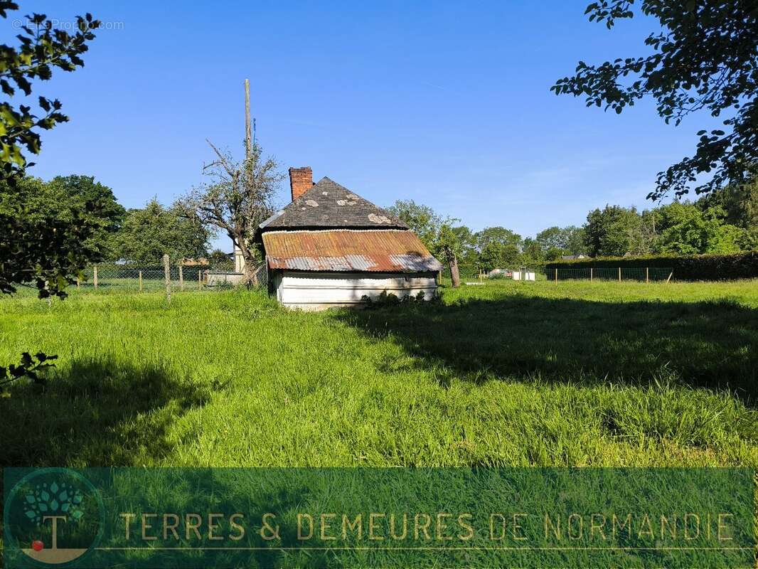Terrain à EPAIGNES