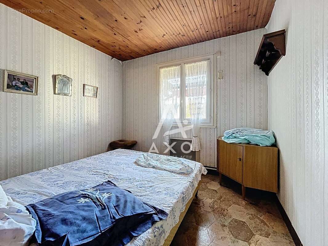 Maison à GY-LES-NONAINS