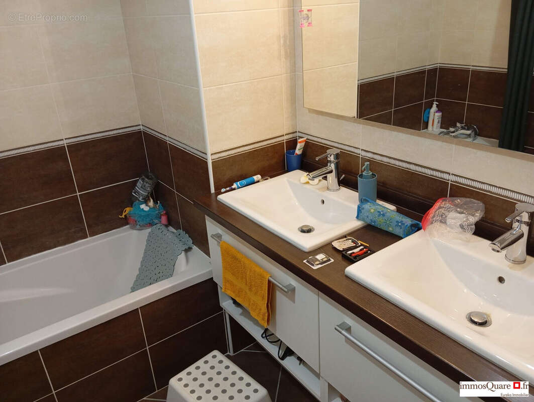 Appartement à SEGNY