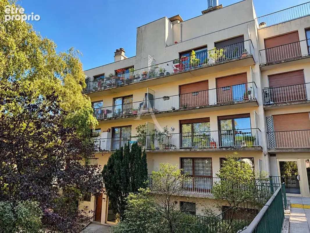 Photo Appartement à Le Perreux-Sur-Marne au prix de 159 000€