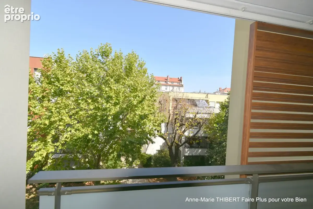Appartement à vendre 3 pièces LYON 8EME ARRONDISSEMENT (69) avec grand garage - photo 6