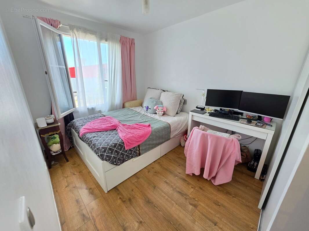 Maison à vendre 0 pièces RIS ORANGIS (91) - photo 13