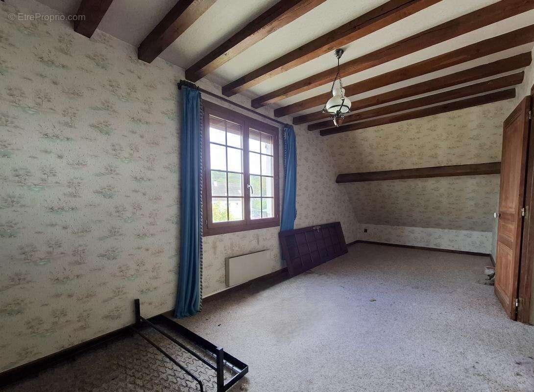 Maison à TRACY-LE-VAL