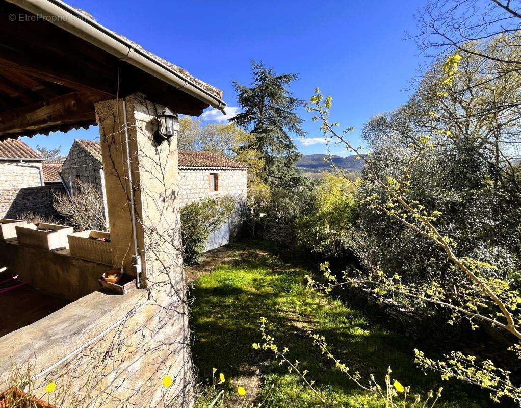 Maison à SAINT-ALBAN-AURIOLLES