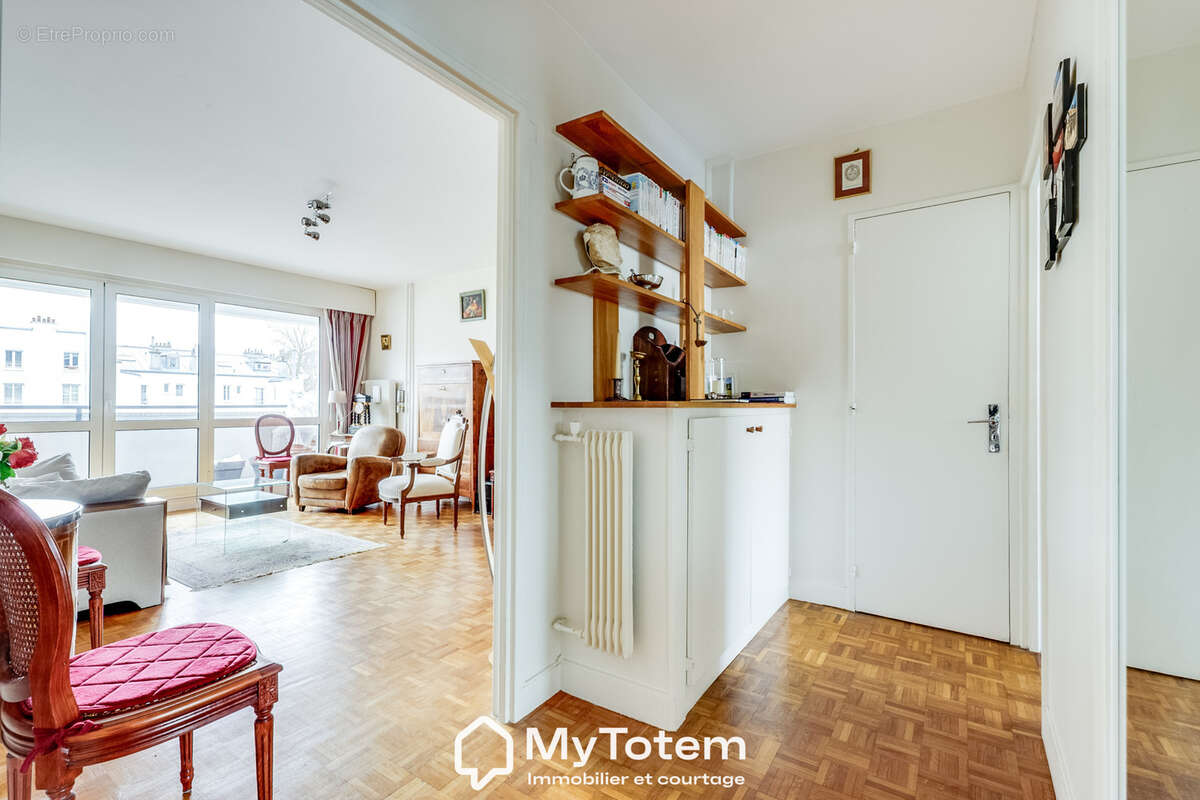 Appartement à ISSY-LES-MOULINEAUX