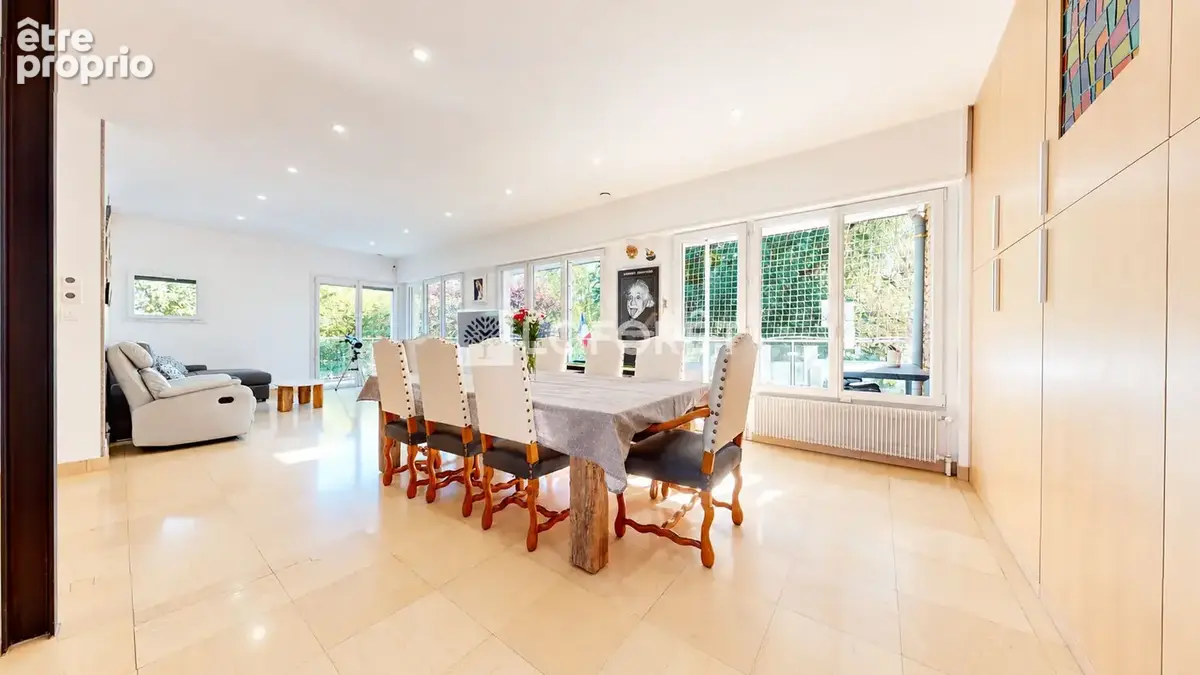 Le PERREON Maison 7 pièces 197.77 m²  - terrain 1 247m² - photo 6
