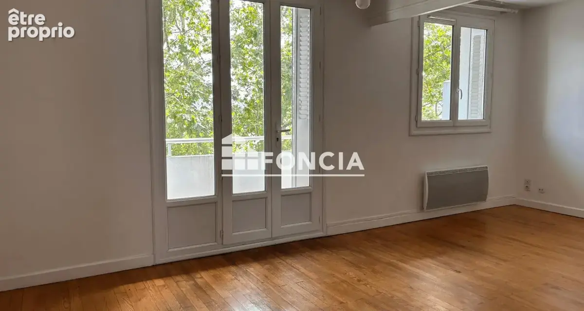 Grenoble eaux-claires - appartement t3 de 63 m² avec balcon - dpe c - photo 2