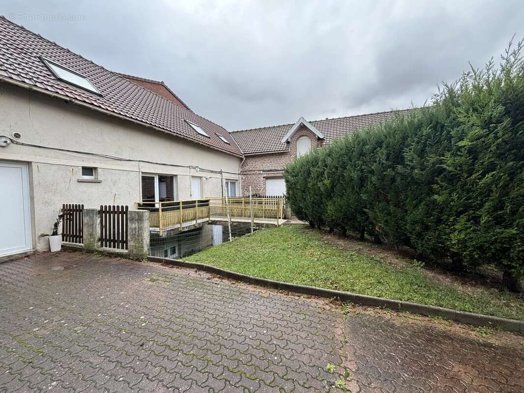 Appartement à MERICOURT