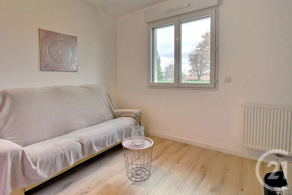 Maison à ANTHY-SUR-LEMAN