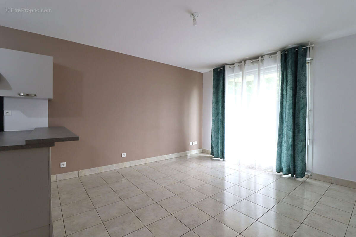 Appartement à AUDUN-LE-TICHE