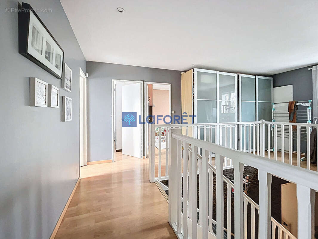 Maison à SAINT-GERMAIN-LES-CORBEIL