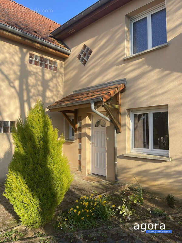 Maison à AUDUN-LE-ROMAN