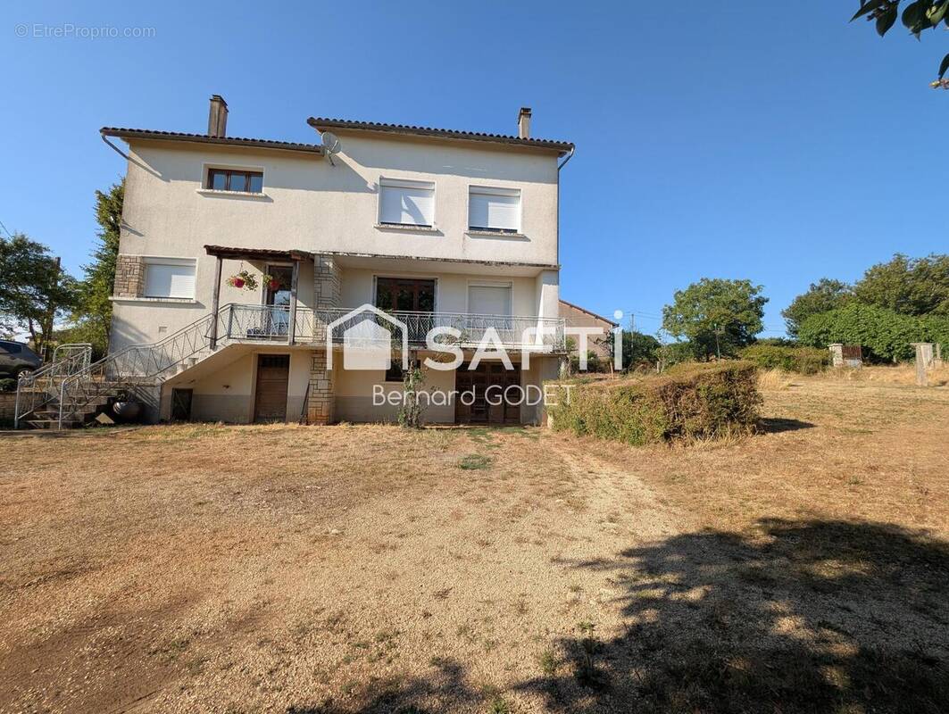 Photo 1 - Maison à NANTEUIL-EN-VALLEE