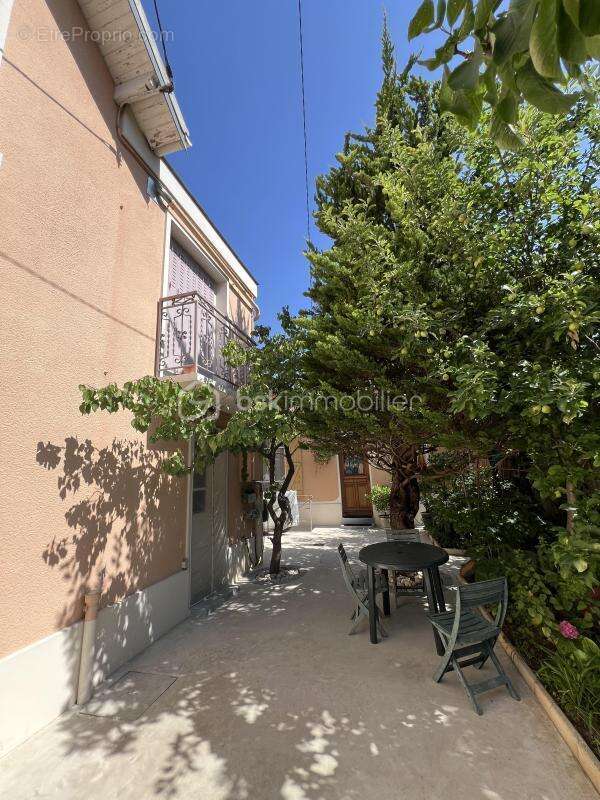 Maison avec Dépendance - photo 2