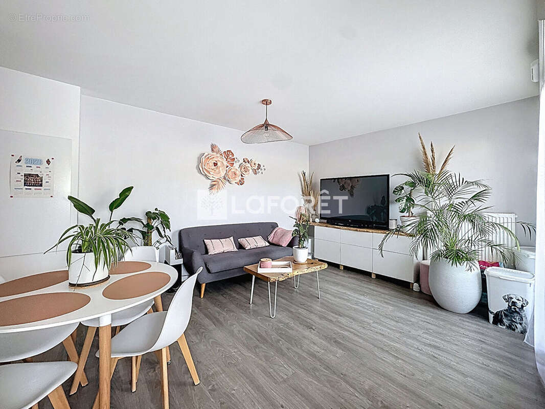 Appartement à BONNEUIL-SUR-MARNE