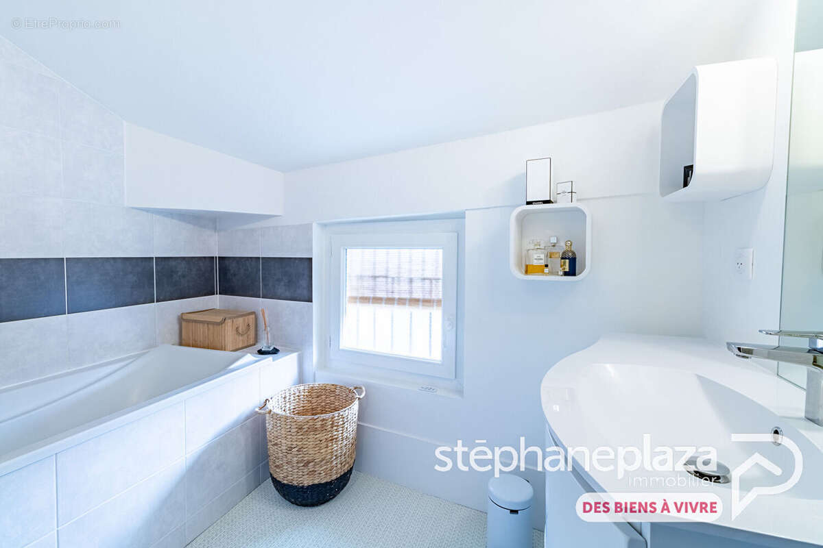 Appartement à BOURG-EN-BRESSE