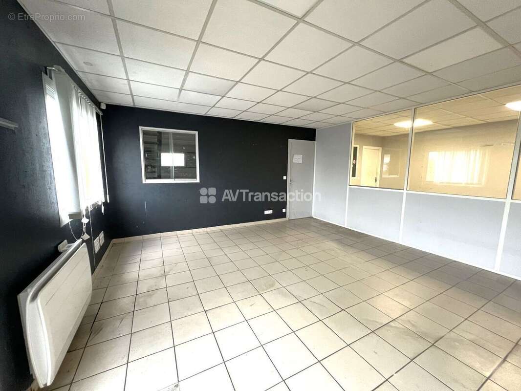 855 m² à Caen  - photo 79