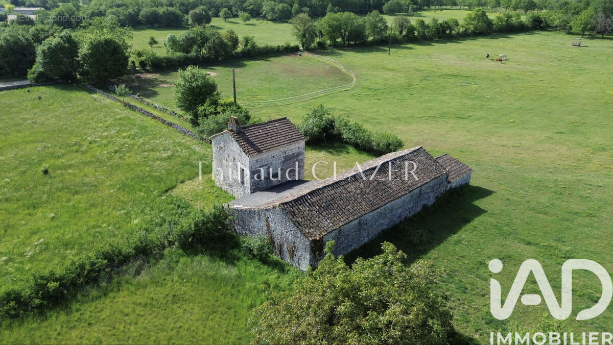 Maison 170 m² à Laburgade  - photo 8