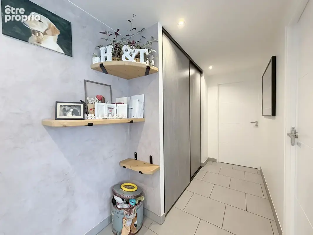 Appartement + local à vendre cluses centre-ville - photo 5