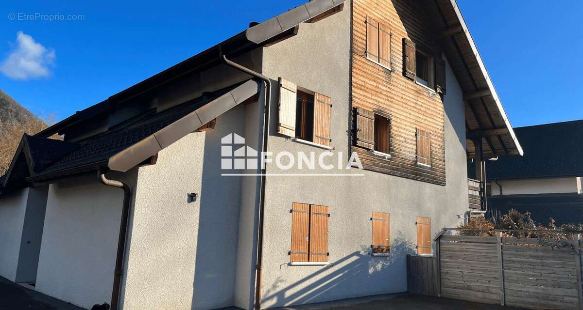 Appartement à DOUSSARD