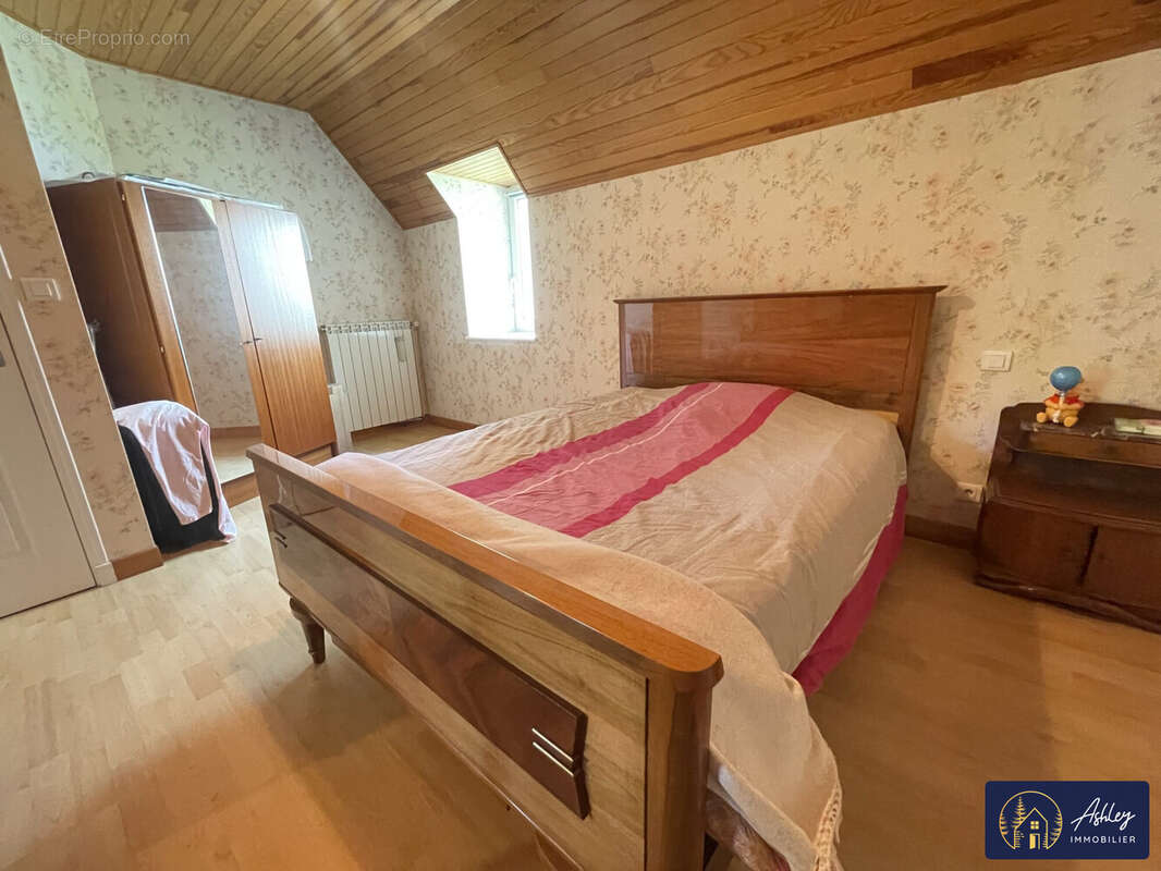 Maison 5 pièces LANDEYRAT  - Maison à LANDEYRAT