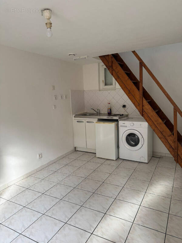 Appartement à MARSEILLE-3E