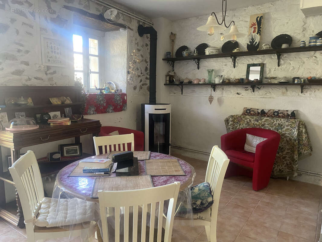 Maison à BELLAC
