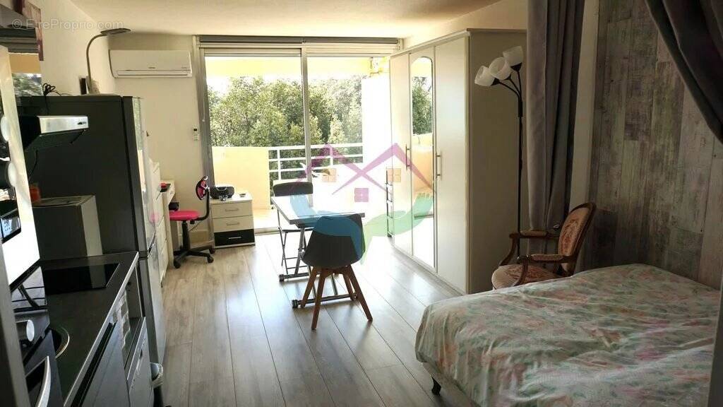 Appartement à SAINT-RAPHAEL