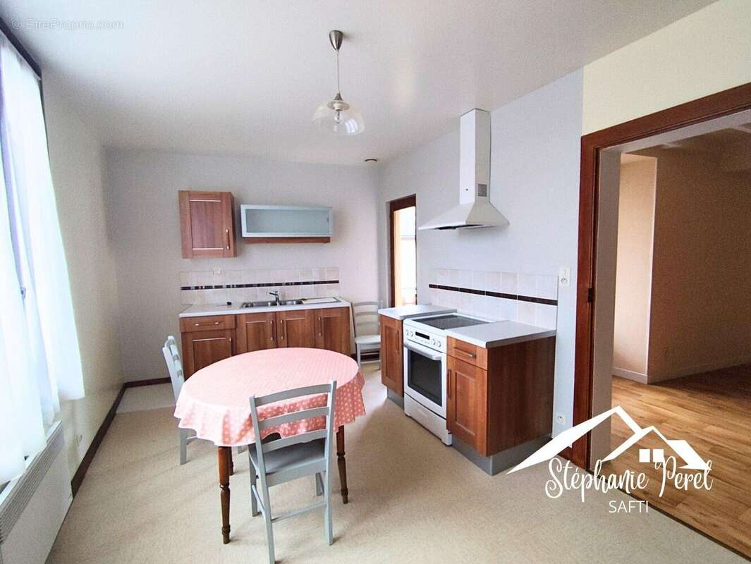 Photo 2 - Maison à NEUVIC