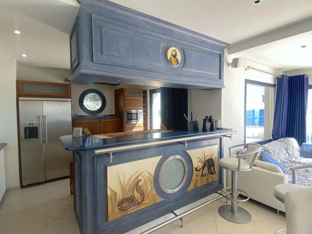 Maison à ROQUEBRUNE-SUR-ARGENS