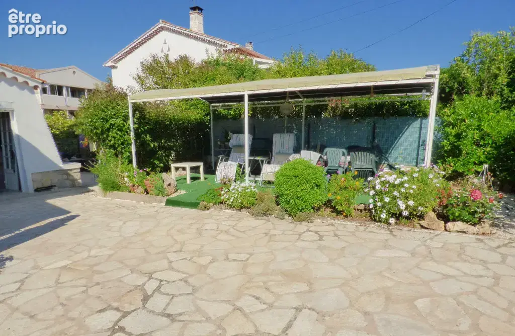 LE PRADET Maison T4 + T2 indépendante à pied du centre ville et des plages ! - photo 3