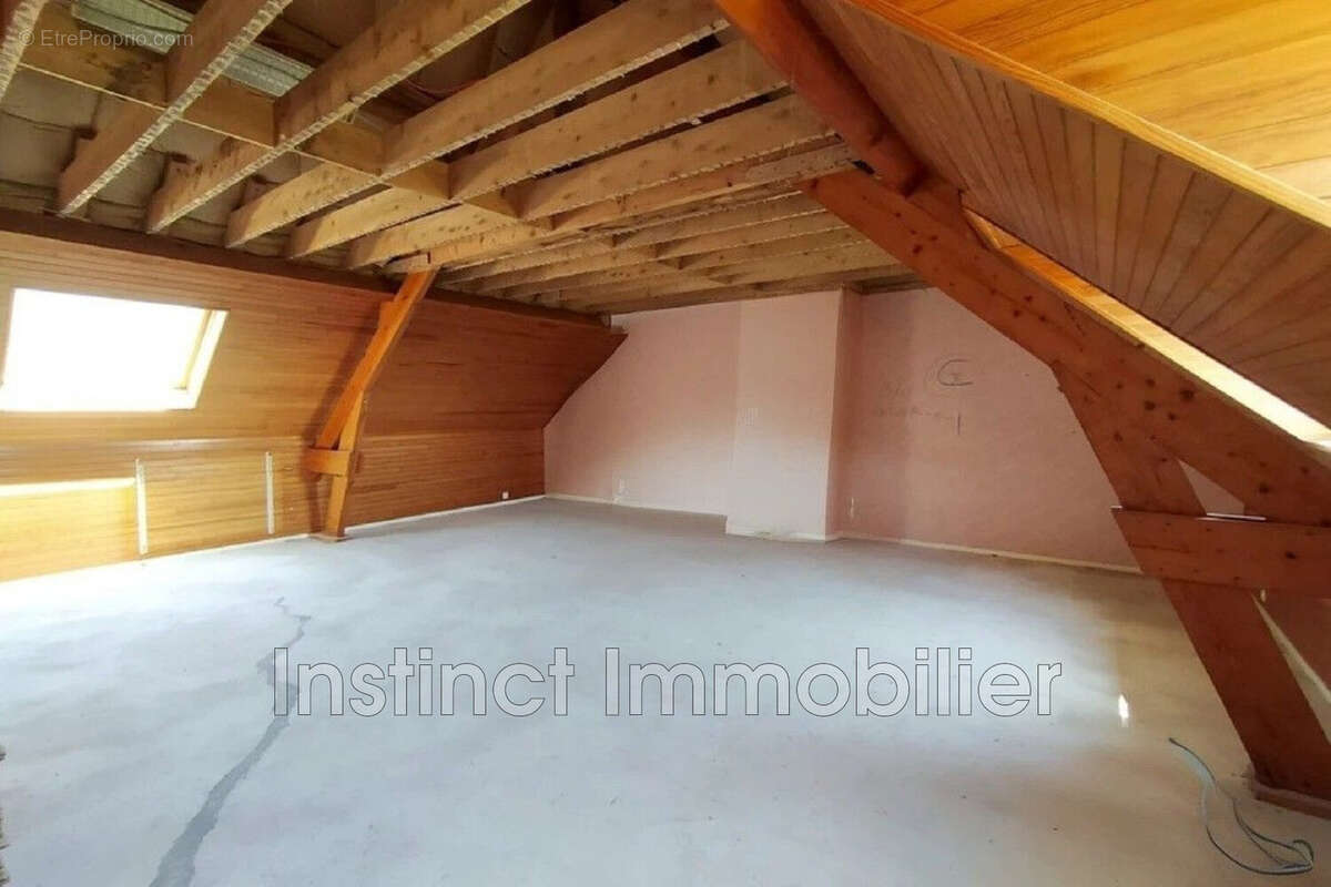 Appartement à AUDIERNE