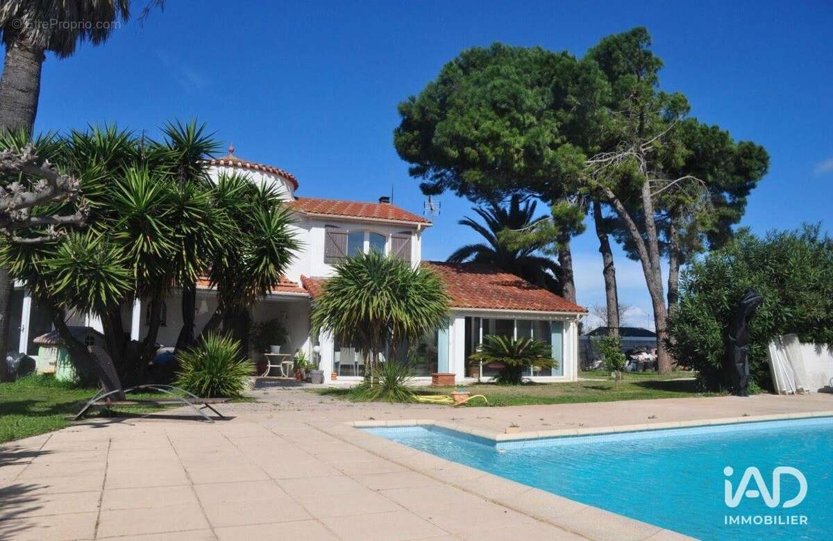Photo 2 - Maison à LATOUR-BAS-ELNE