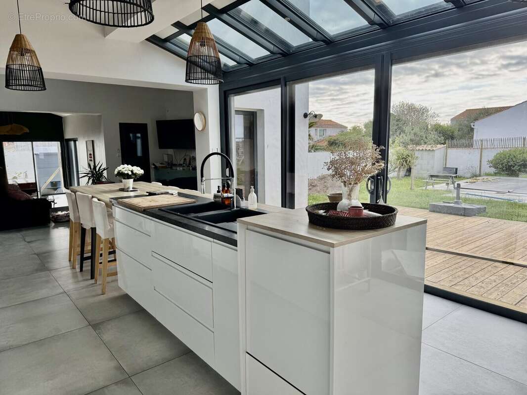 Maison 225 m² à Noirmoutier-En-L'ile  - photo 5
