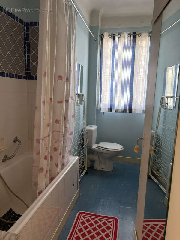 Menton centre studio a fort potentiel - photo 7