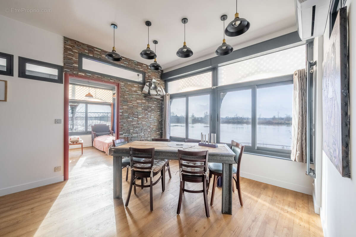 Appartement à LANGOIRAN