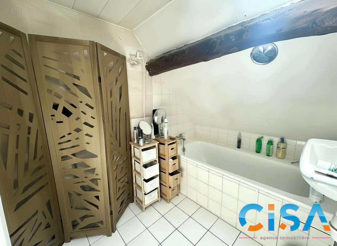 Appartement à NEUILLY-EN-THELLE
