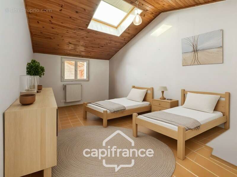 Maison à BOUGE-CHAMBALUD