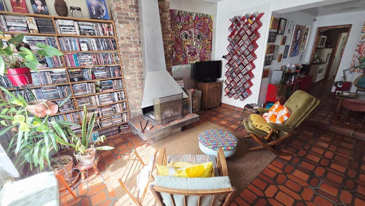 Maison 6 pièces / 128 m² / 210 000 EUR / BEAURAINS - photo 2