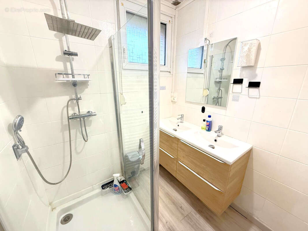 Maison à SAINTE-MARIE-AUX-CHENES