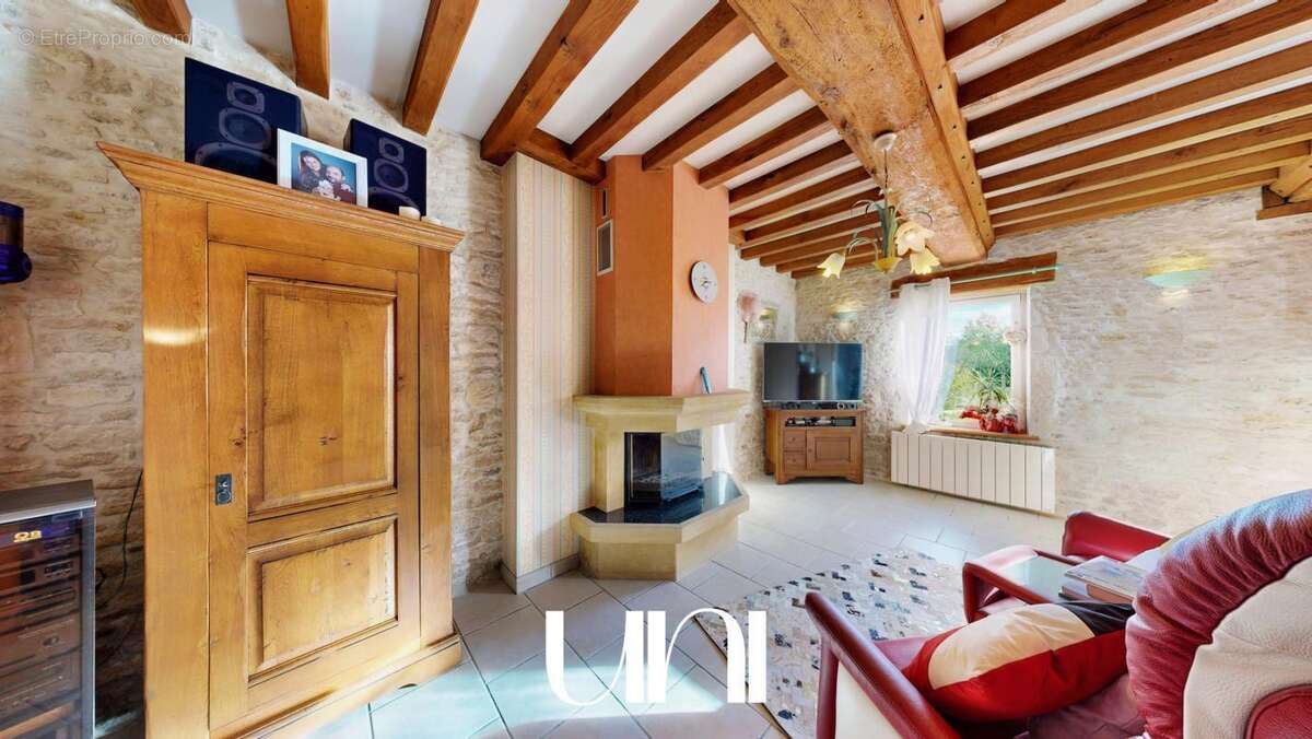 Maison à VARAVILLE