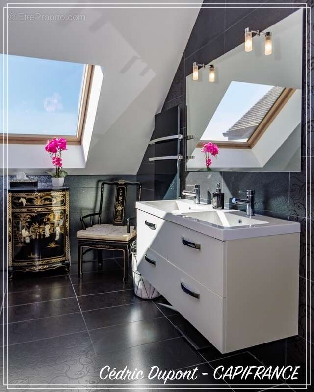 Maison à MONTGE-EN-GOELE