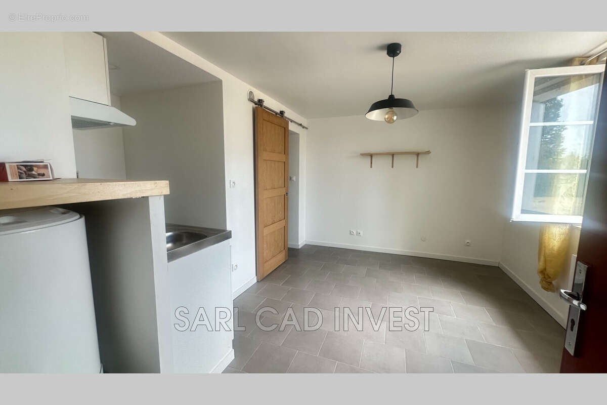Appartement 16 m² à Saint-Cyr-Sur-Loire  - photo 3