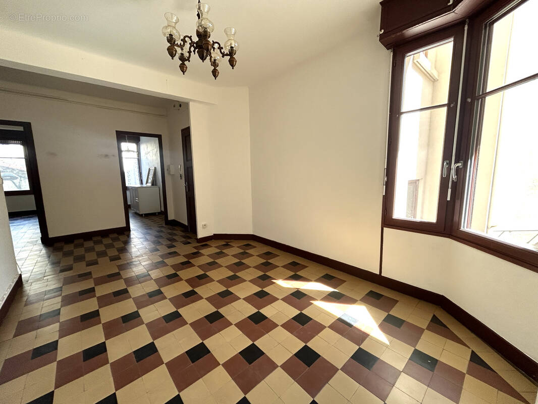 Appartement à CARCASSONNE