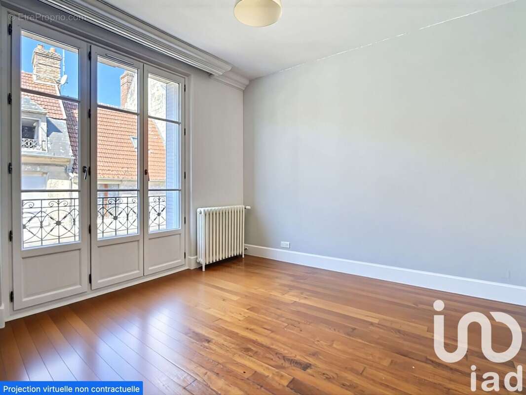 Photo 8 - Maison à VILLERS-COTTERETS